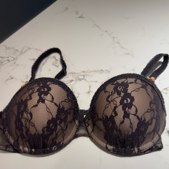 b.tempt'd By Wacoal Gray Lace Bra 32B - Picture 7 of 8